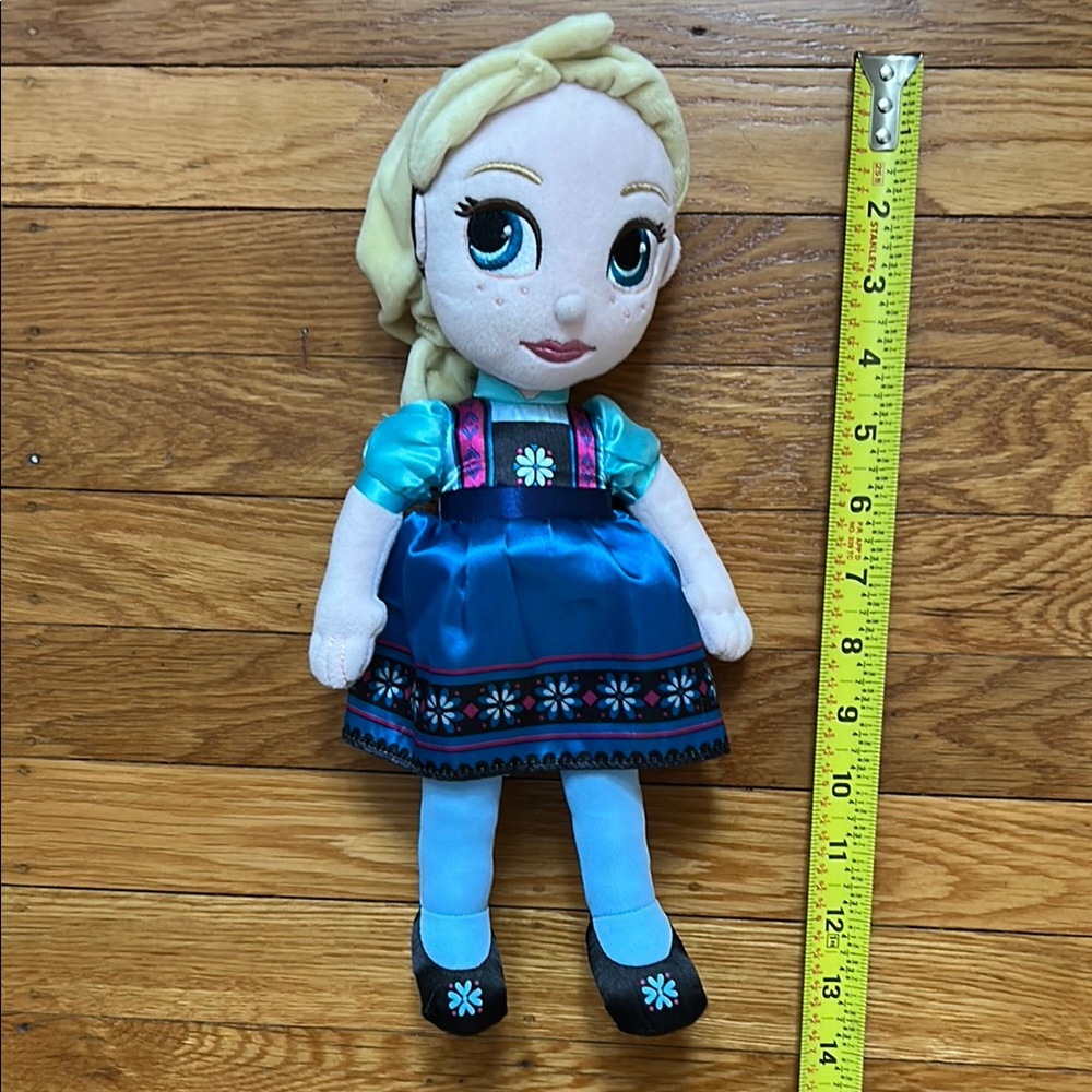 Disney plush princess Elsa